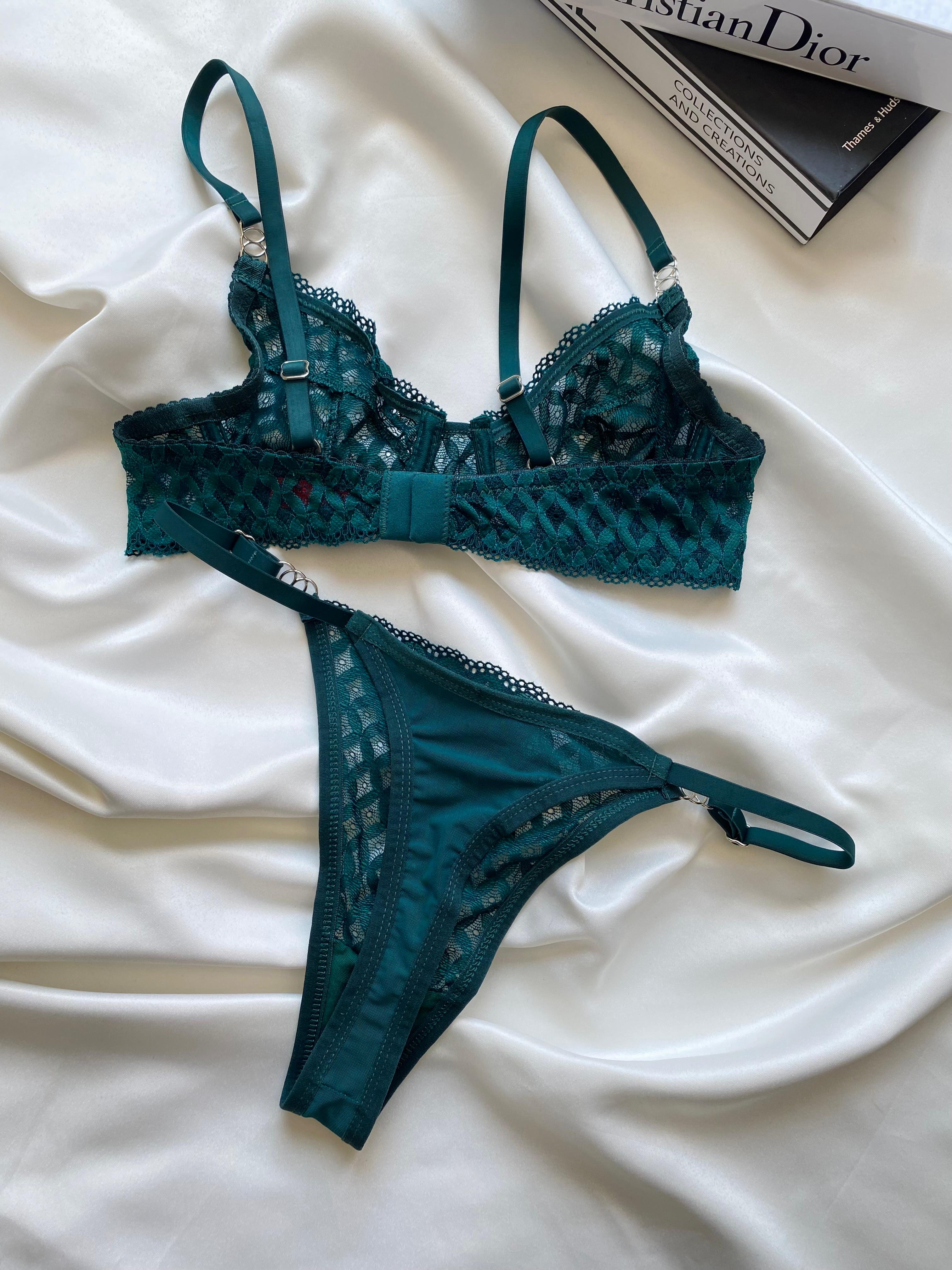 Yeşil Dantelli Bralet Takım