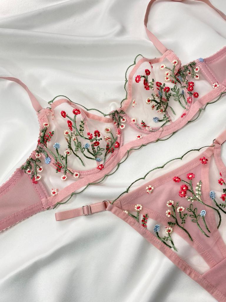 Pembe Çiçek Desenli Bralet Takım