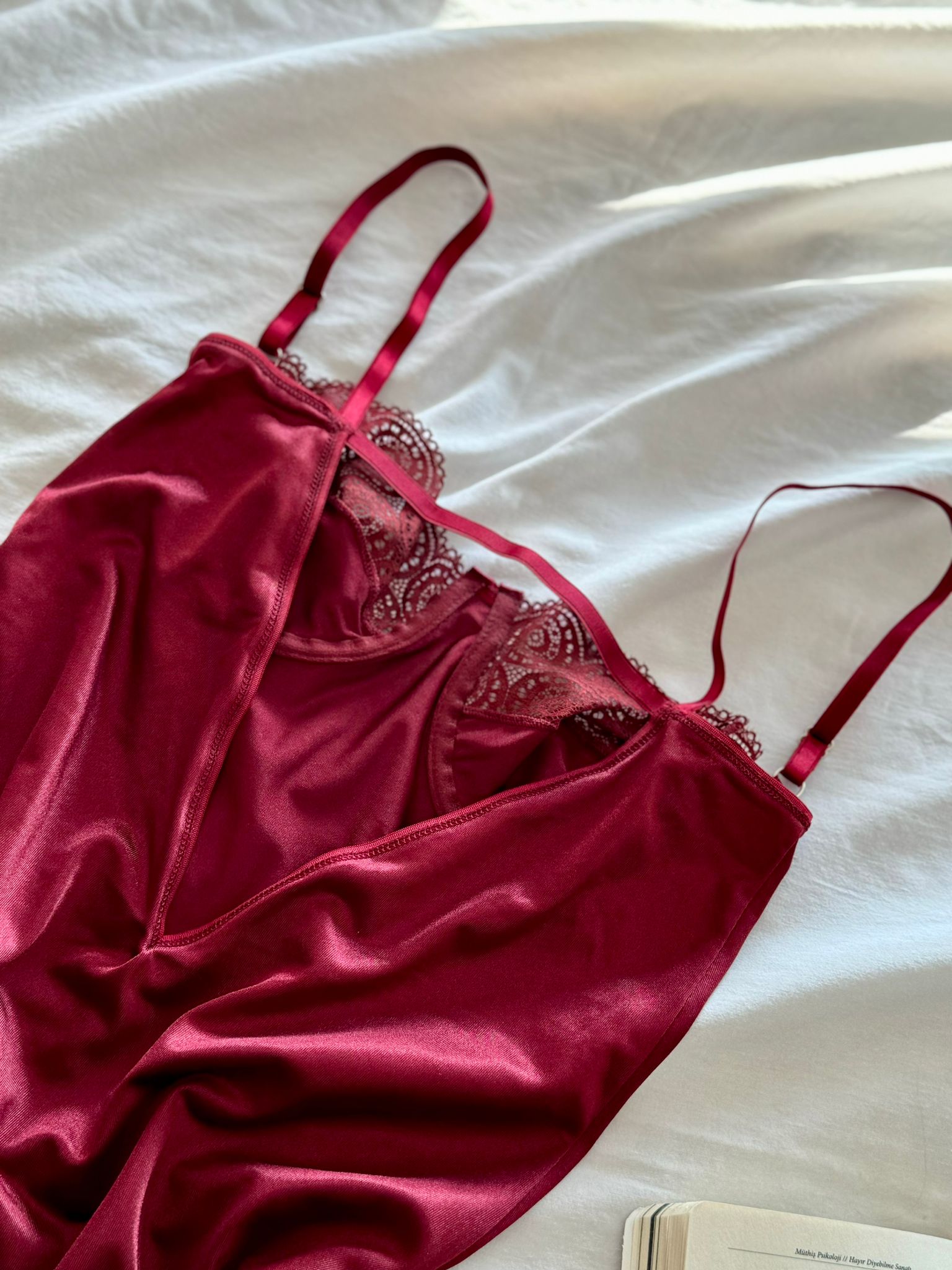 Bordo Elbise