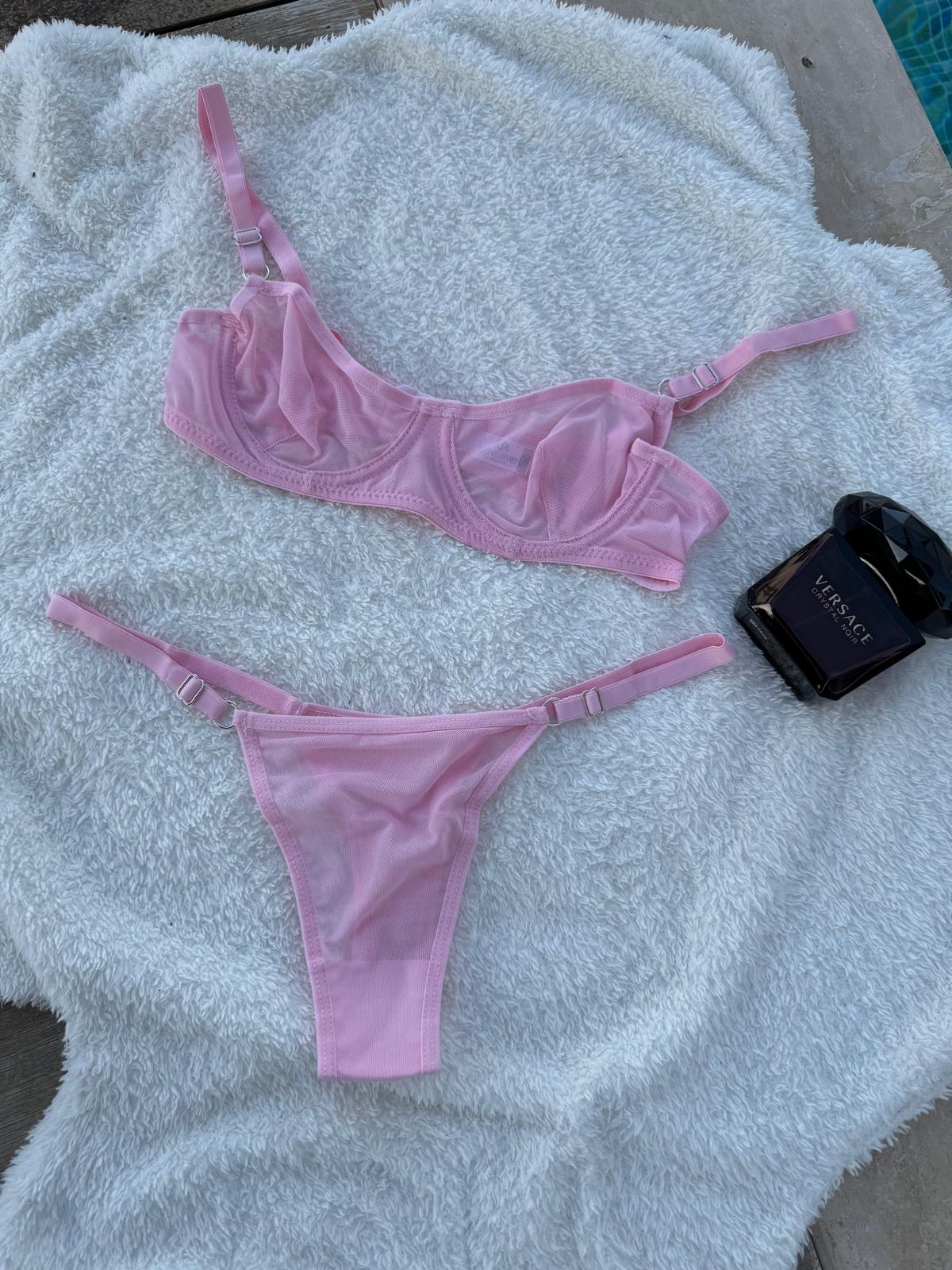 Pembe Düz Tül Takım